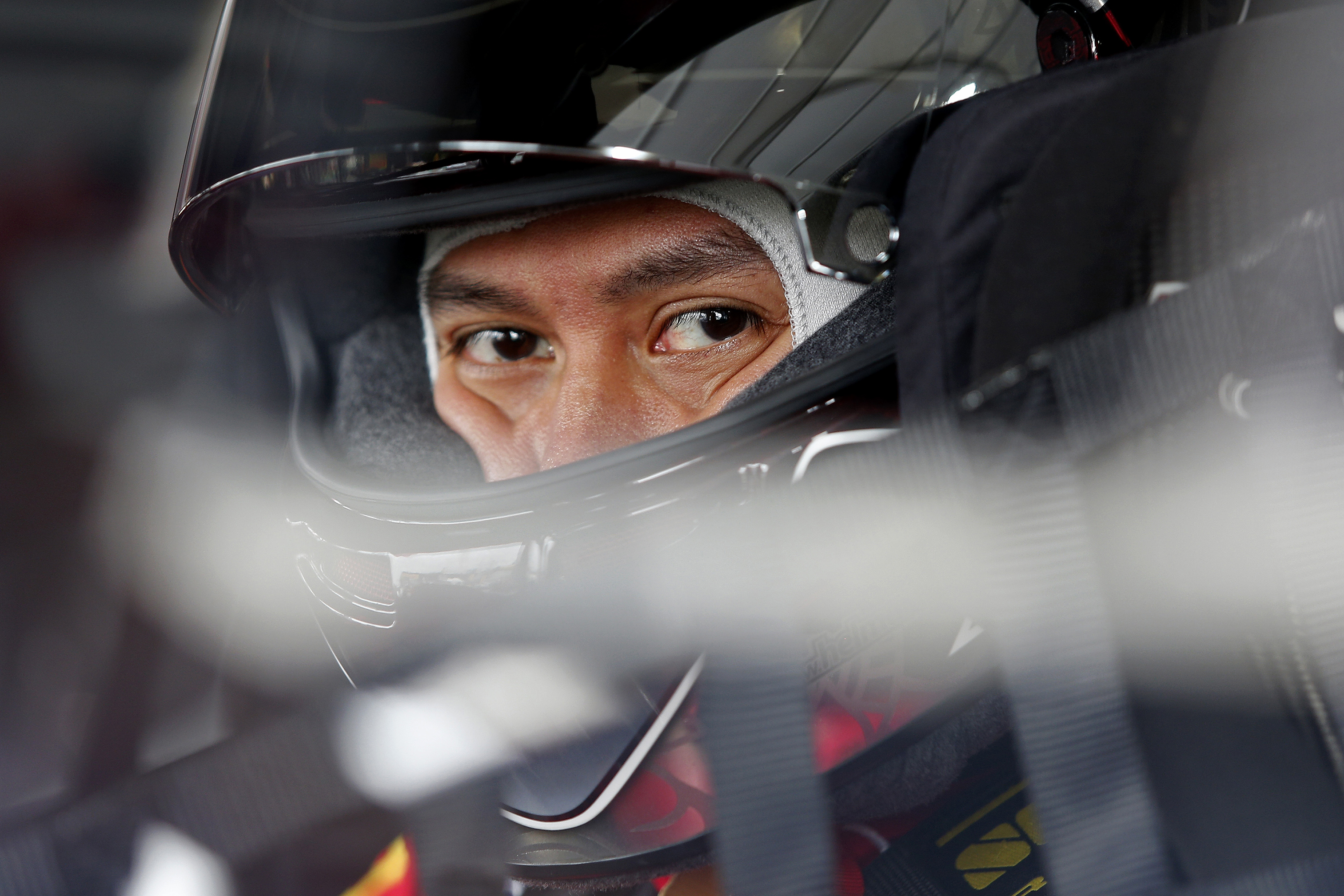 关于赛段内幕揭秘:车手如何逐渐破解赛道难题?的信息 关于赛段内幕揭秘:车手如何逐渐破解赛道难题?的信息