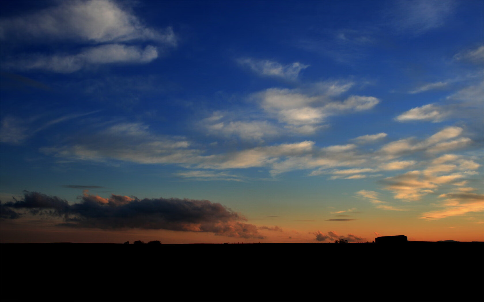 九游娱乐(jiuyou)官方网站-中国队前锋马丁内斯在巴黎奥运会上表现出色，马丁内斯加盟巴萨