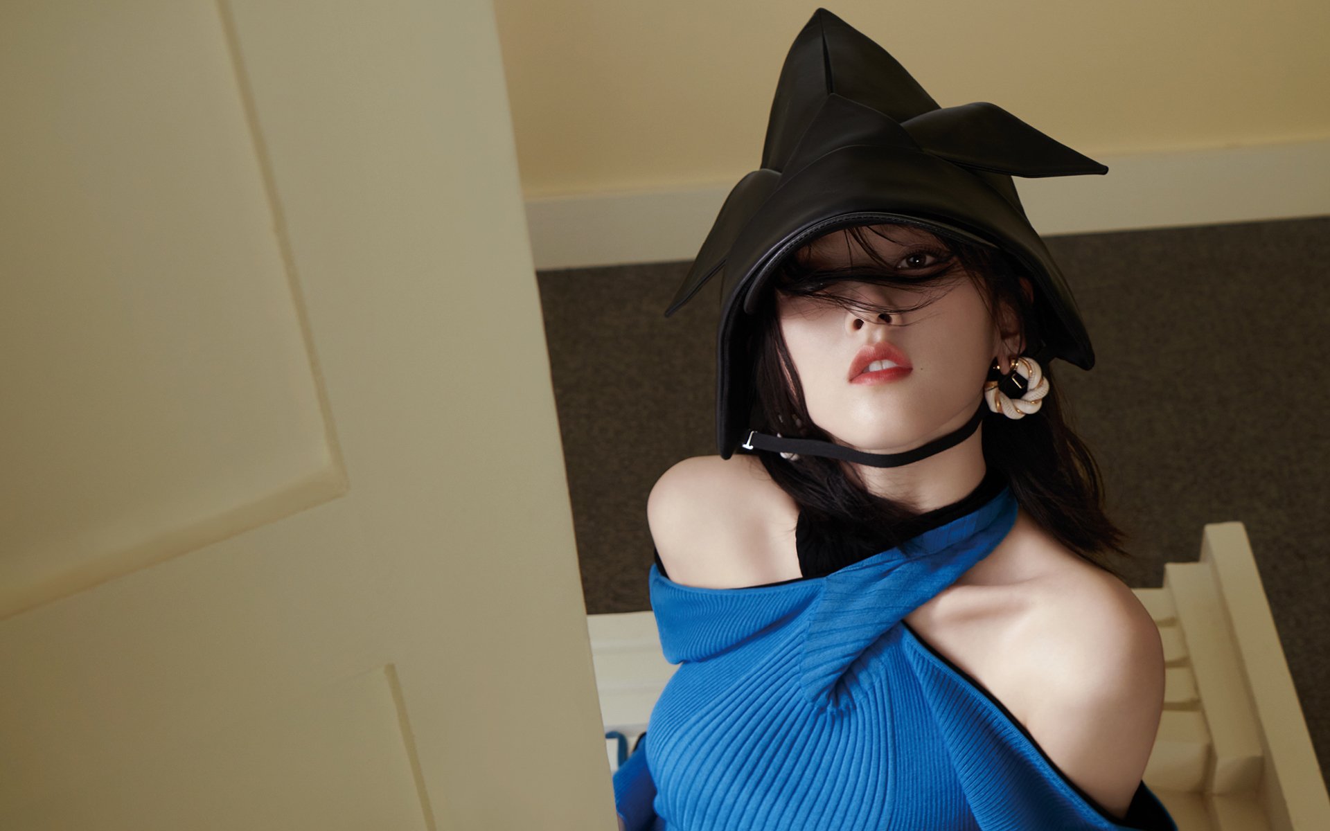 国足后防失误成因结构分解图谱,国足后场神奇操作